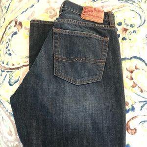 Men’s Lucky Brand Jeans 34 x 32 relaxed fit